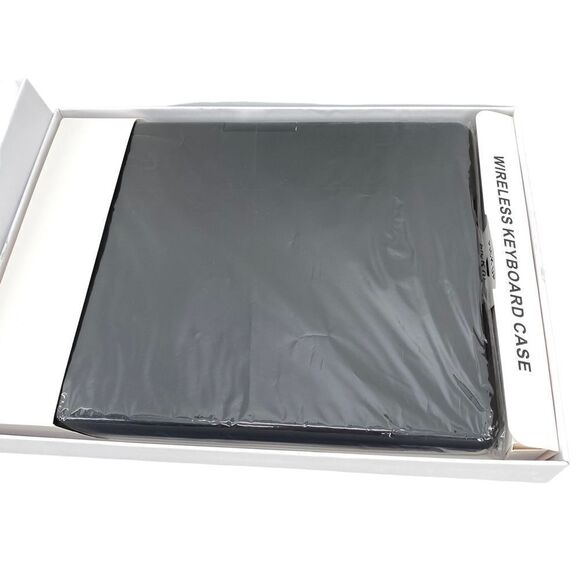 Colorful Backlight Rotating Wireless Keyboard Case - Picture 5 of 7